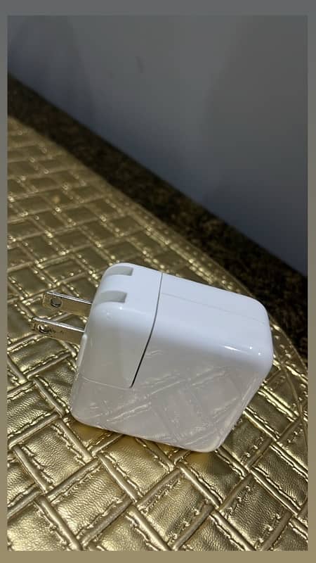 Iphone 35W Adapter 0