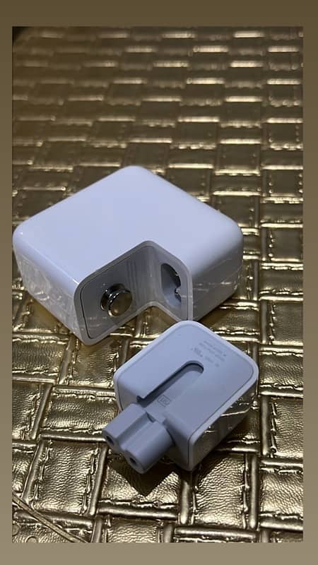 Iphone 35W Adapter 1