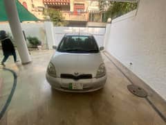 Toyota Vitz FL 1.0 2001