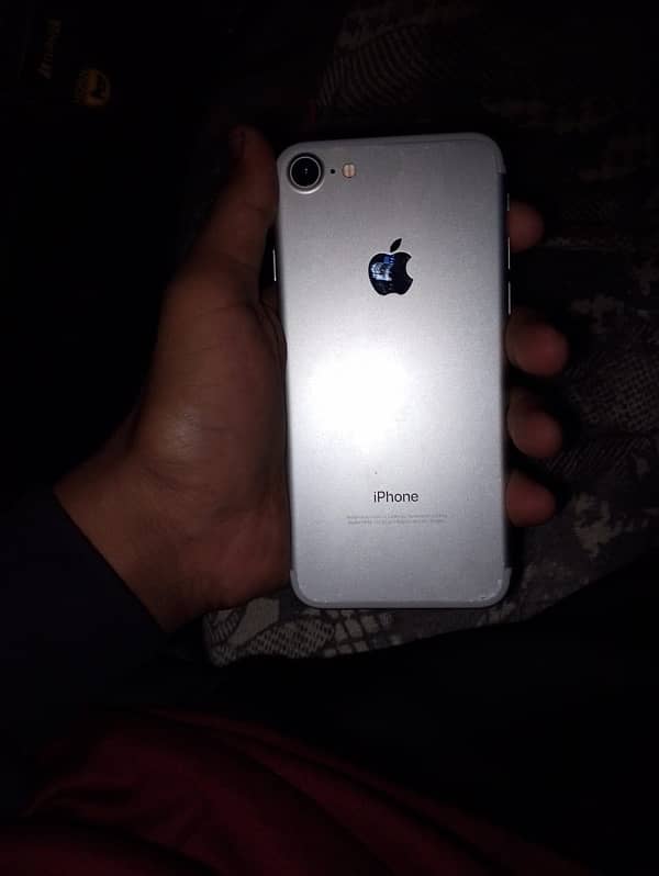 iPhone 7 2