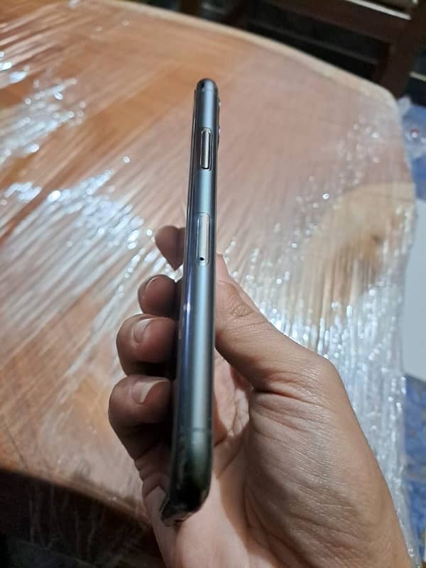 iphone 11 pro non PTA 5