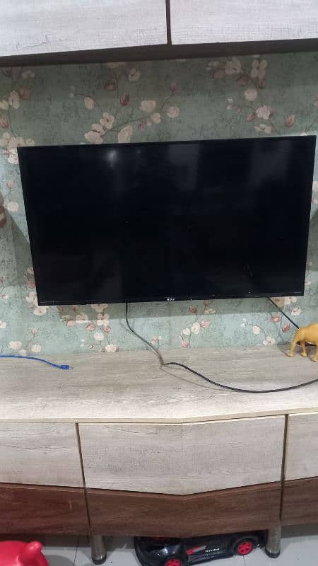 Haier Led 40 Inch not Working. 3