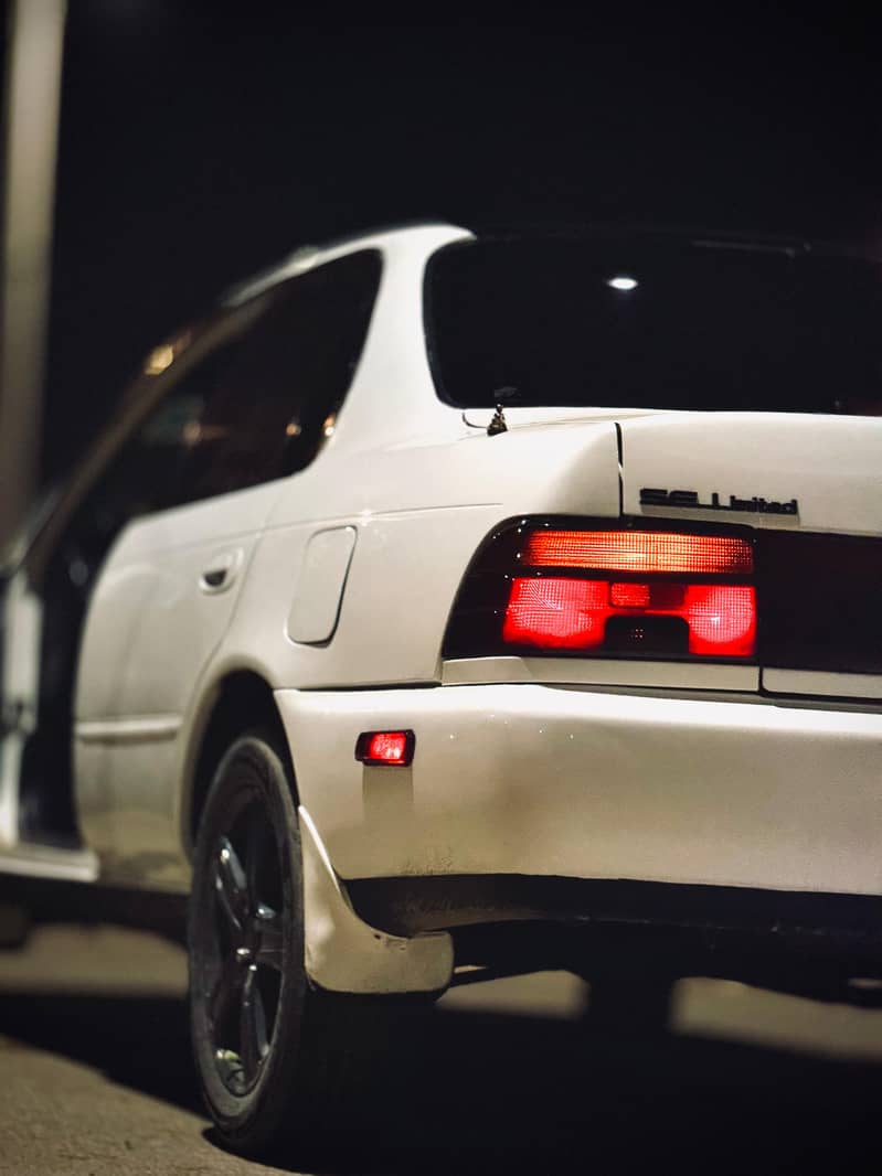 Toyota Indus Corolla 1994 5