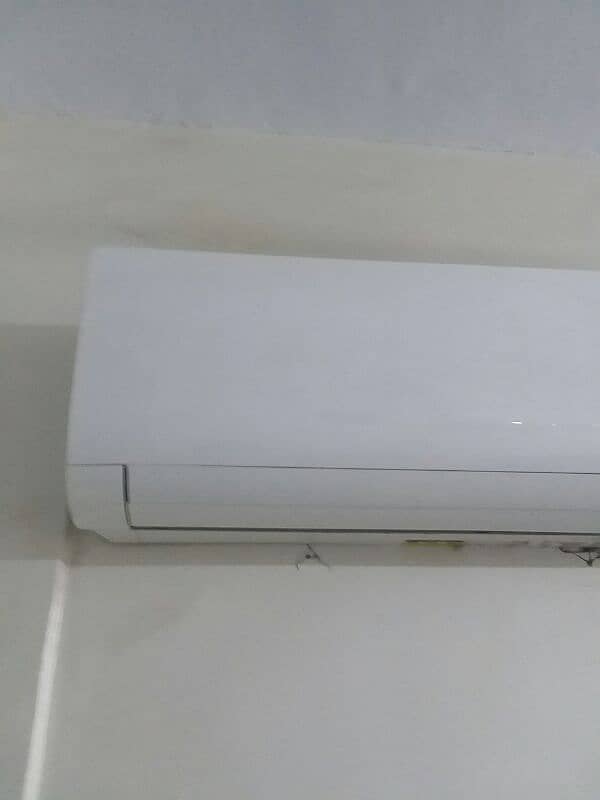 Haier split AC 8