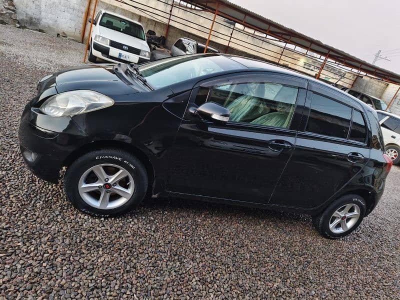 Toyota vitz oregnal push start  paril black  /1paice tachup 7