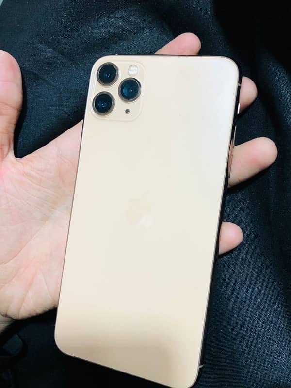 iPhone 11 pro max 512gb approved 85% 0