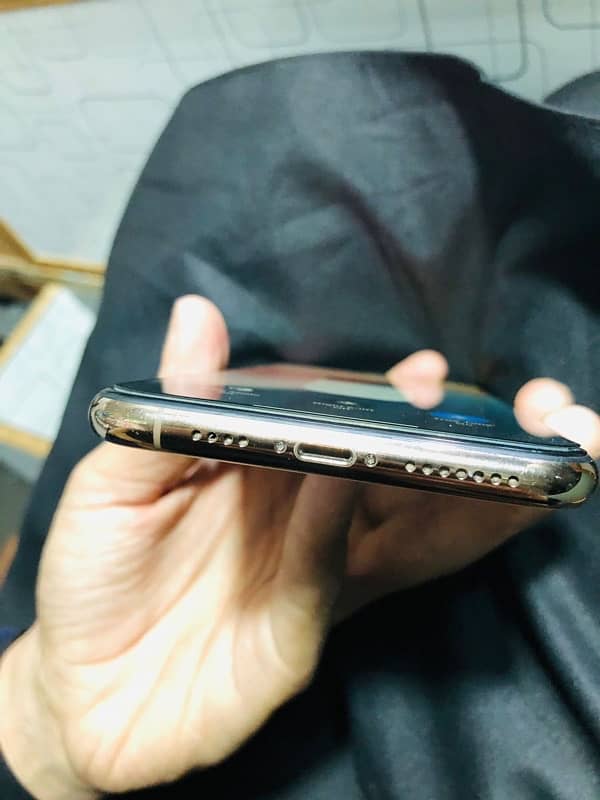 iPhone 11 pro max 512gb approved 85% 6