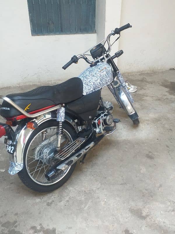 hi speed bike for sall achi kandishan ma ha gar ka uss ma ha 0