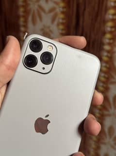 Apple iPhone 11 Pro Max