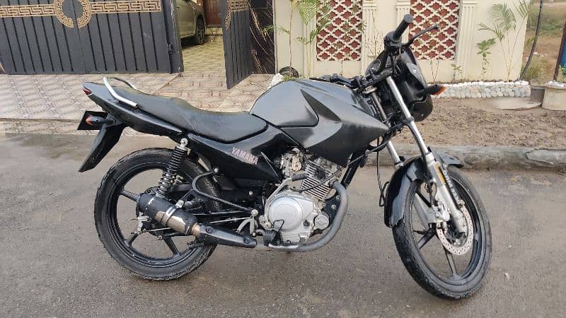 YAMAHA YBR 125 1