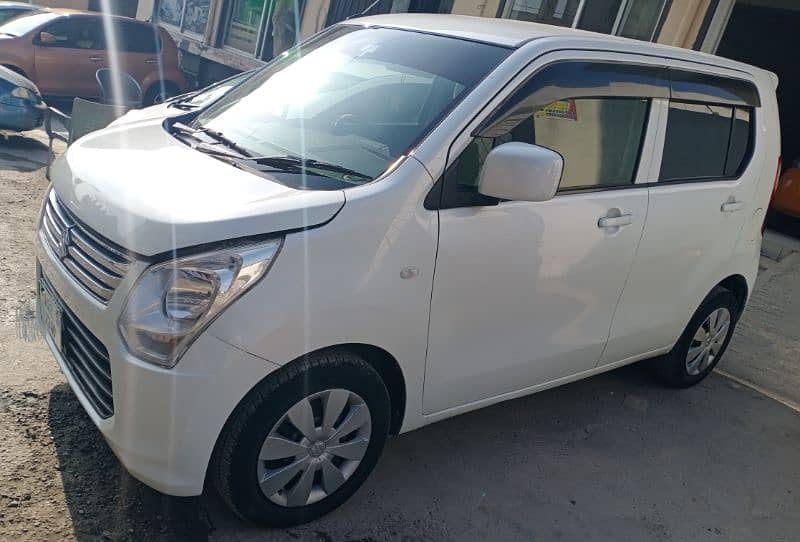 Suzuki Wagon R 2014/import 2016 4