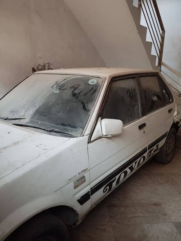 Toyota  1986 3