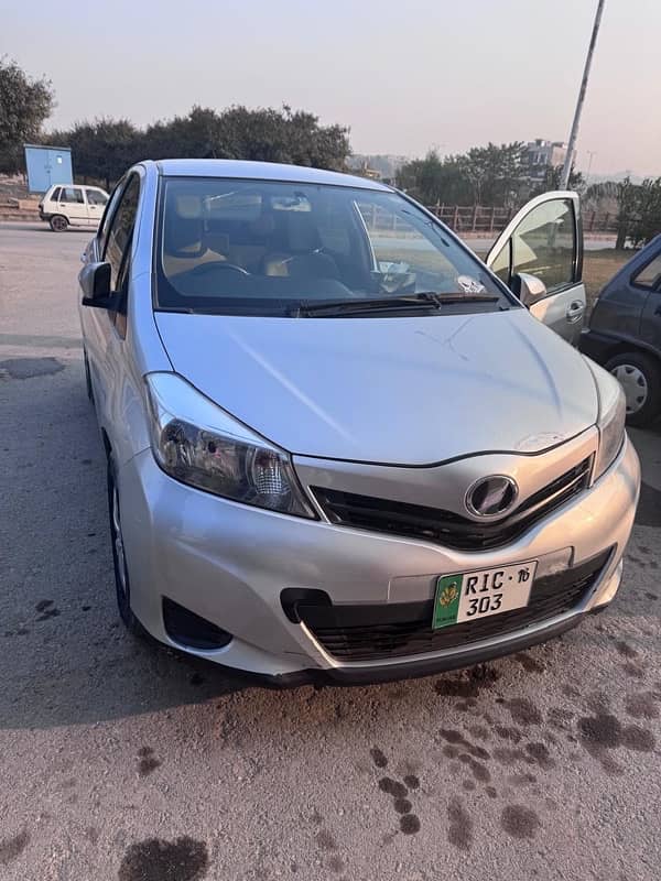 Toyota Vitz 2013 for sale 1000 cc 1