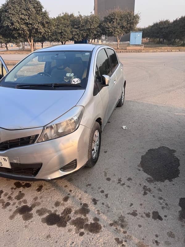 Toyota Vitz 2013 for sale 1000 cc 2