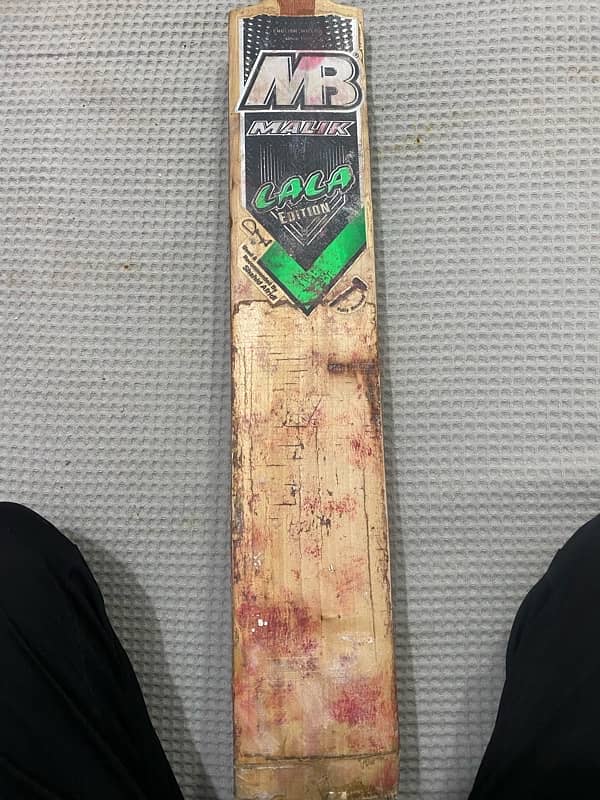 MB malik bat 2.8 lbs 8 grains English willow fully knocked 0