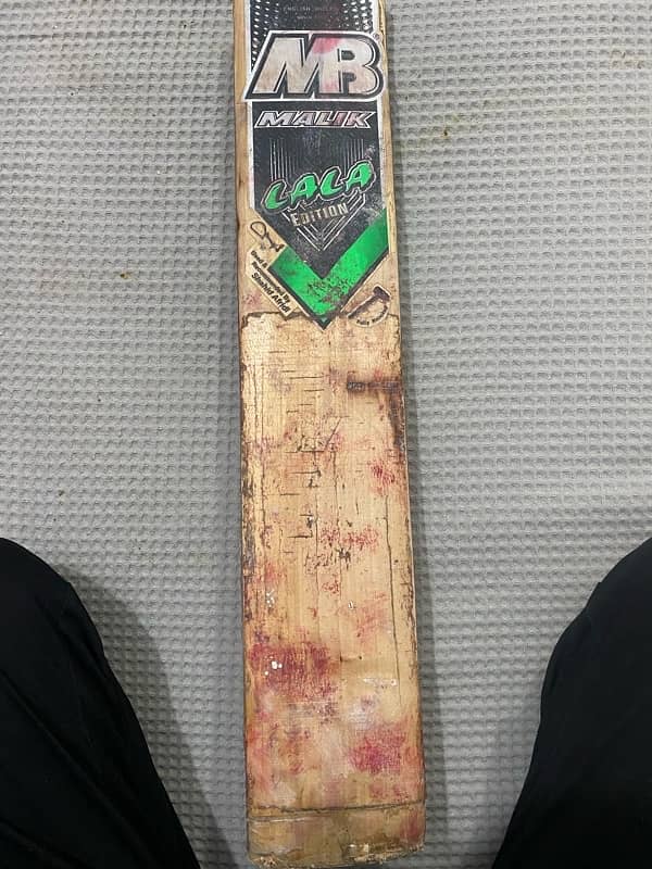 MB malik bat 2.8 lbs 8 grains English willow fully knocked 2