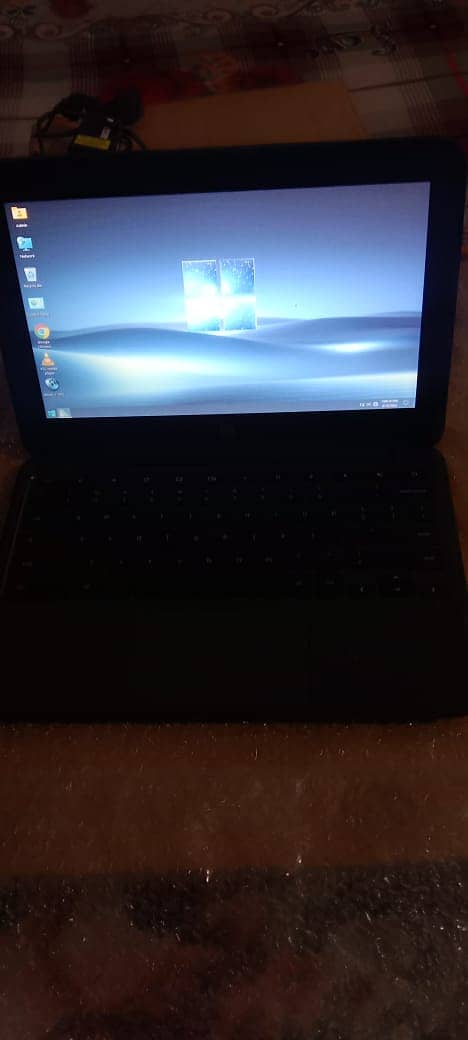 Hp chrome book Fresh 1