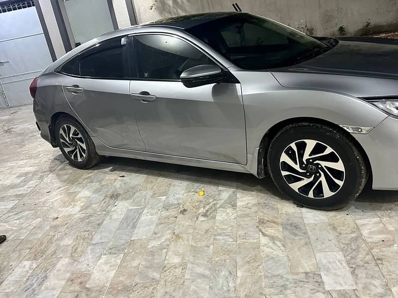 Honda Civic VTi Oriel Prosmatec 2018 1