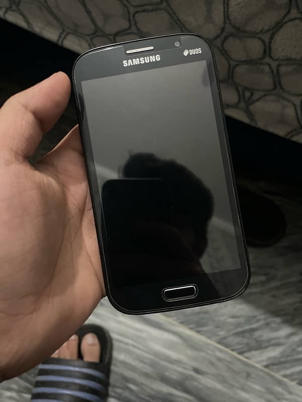 samsung ka old phone ha model ka ni pta 0