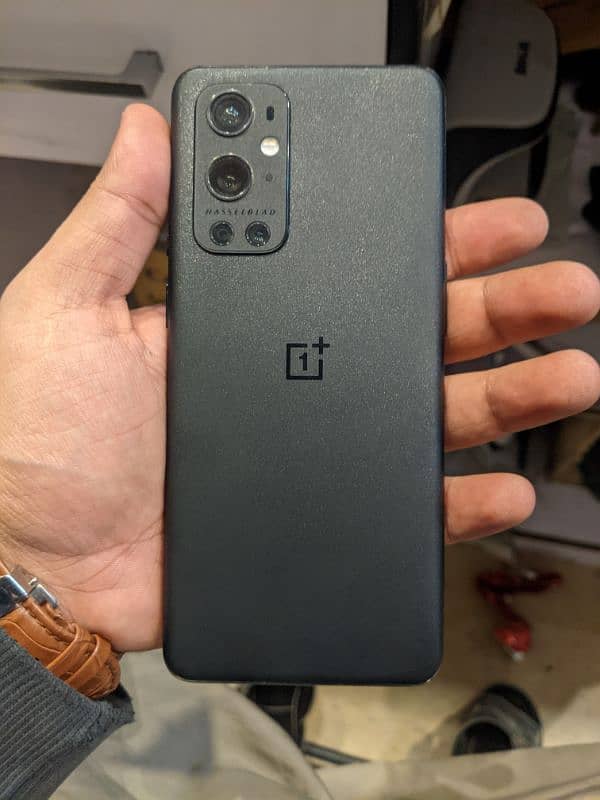 one plus 9 pro 8/256gb dual sim approved 0