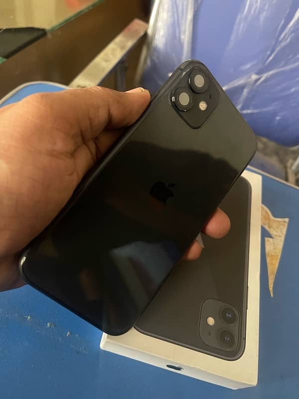 Iphone 11 JV NOn 64 GB with box 3