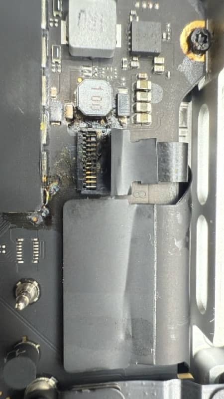 Macbook Pro 2021 ( IC Burnt ) 1