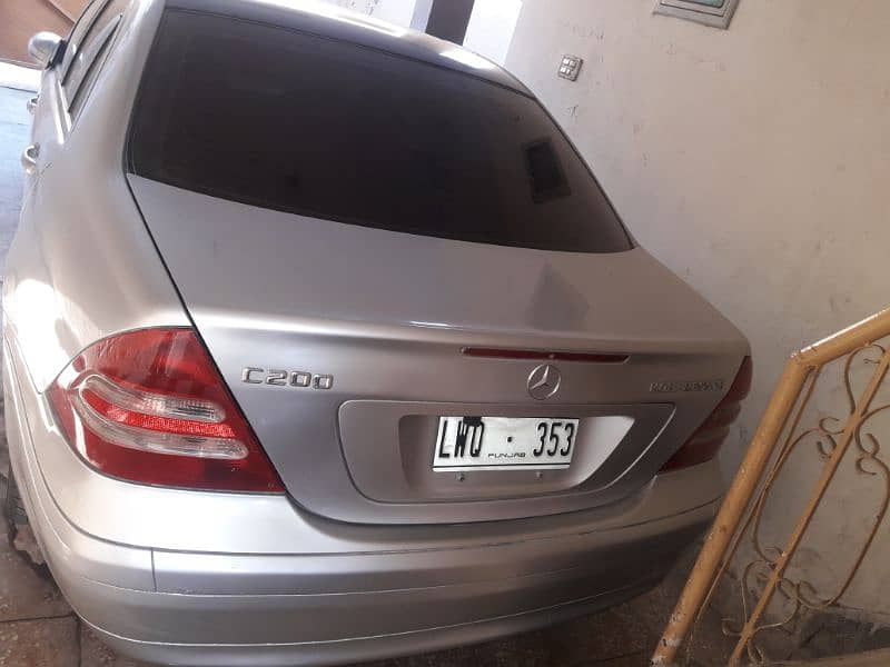 Mercedes C180 2003 Model for sale 3