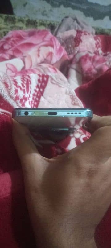 Infinix hot 40i Used Mobile 2