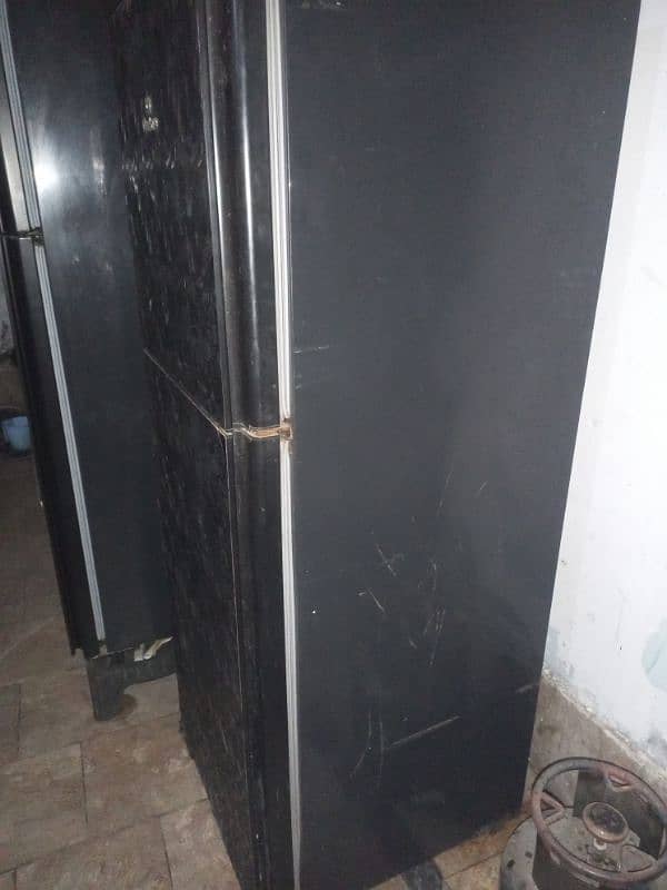 dawlance fridge for sale 0