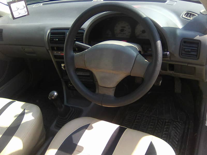 SUZUKI CULTUS VXL MODEL 2003 WHITE COLOUR VERY GOOD CONDITION 5