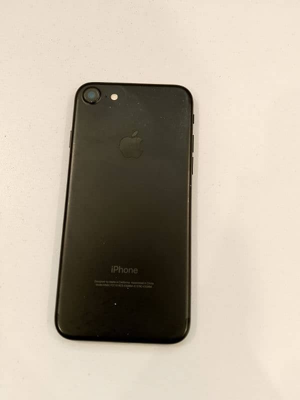 iphone 7  32 gb 1