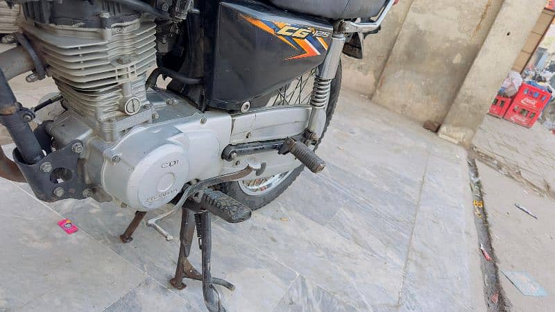 Honda 125 in excellent condition 3