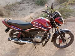 Honda CB 125 F Bike