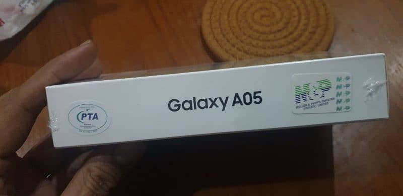 Lays gifted Samsung A05 New box packed 6GB/128 GB 3