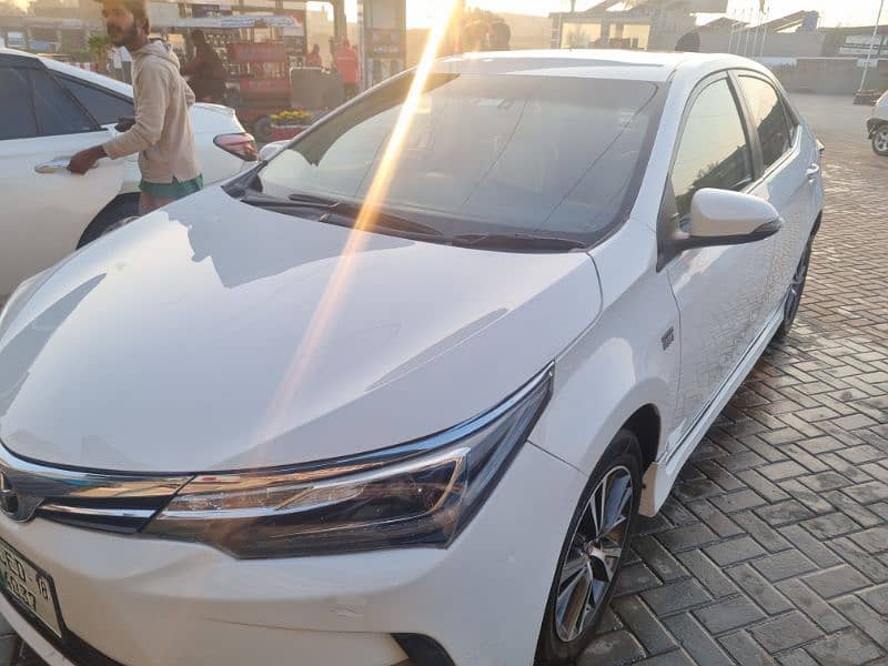 Toyota Altis Grande 2018 1