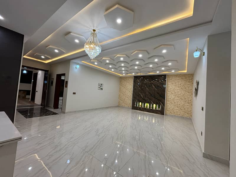 10 Marla Ultra Modern Luxury Charming For Sale In Buch Villas Multan 8