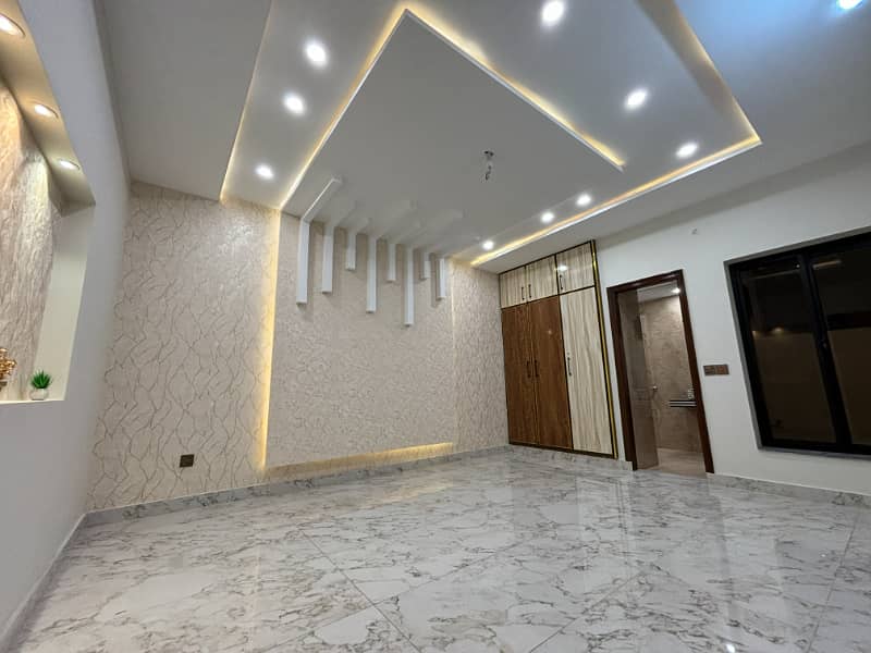 10 Marla Ultra Modern Luxury Charming For Sale In Buch Villas Multan 10