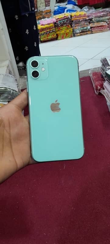 iphone 11 64 gb non pta sim time avalble 2 month wtsp 03244973986 0