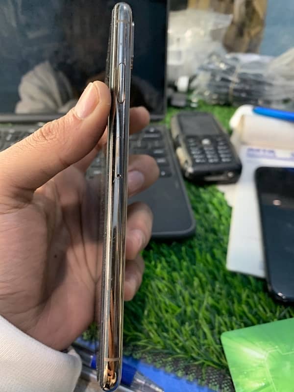 iphone XS Max non pta factory unlock 2