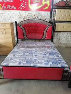 double beds available in full whole sale rate iron beds