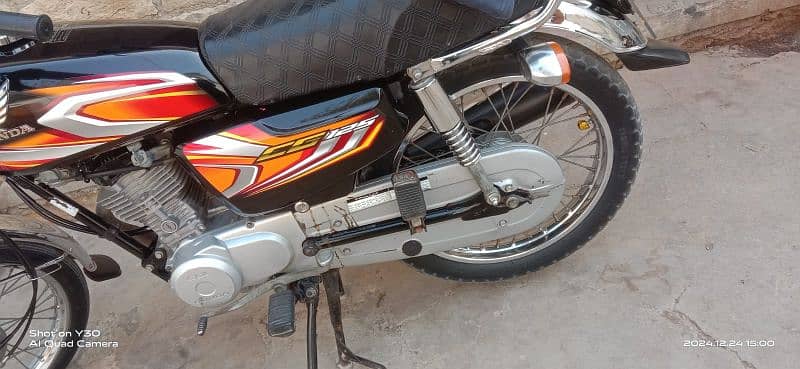 CD Honda 125 Bick 1