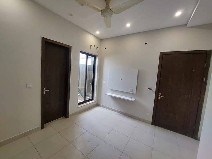 5 Bed Brand New Designer House For Sale On 6 Marla 32