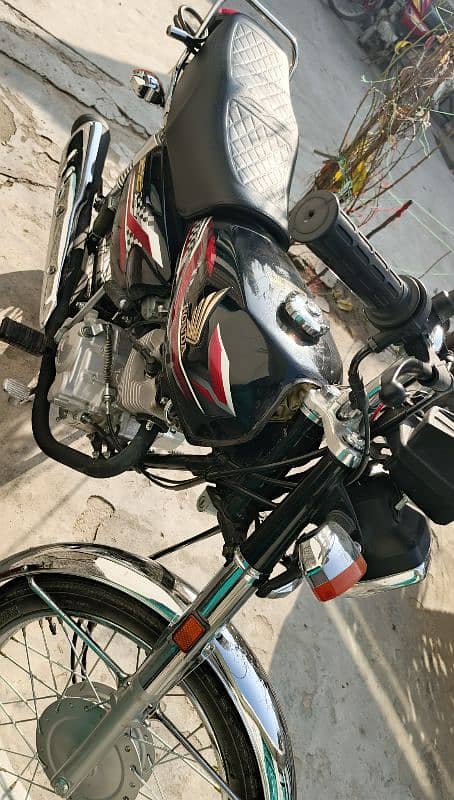 HONDA 125 URGENT SALE 1