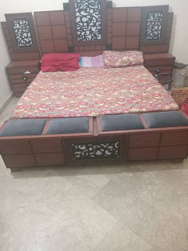 bed for sale urgent 1