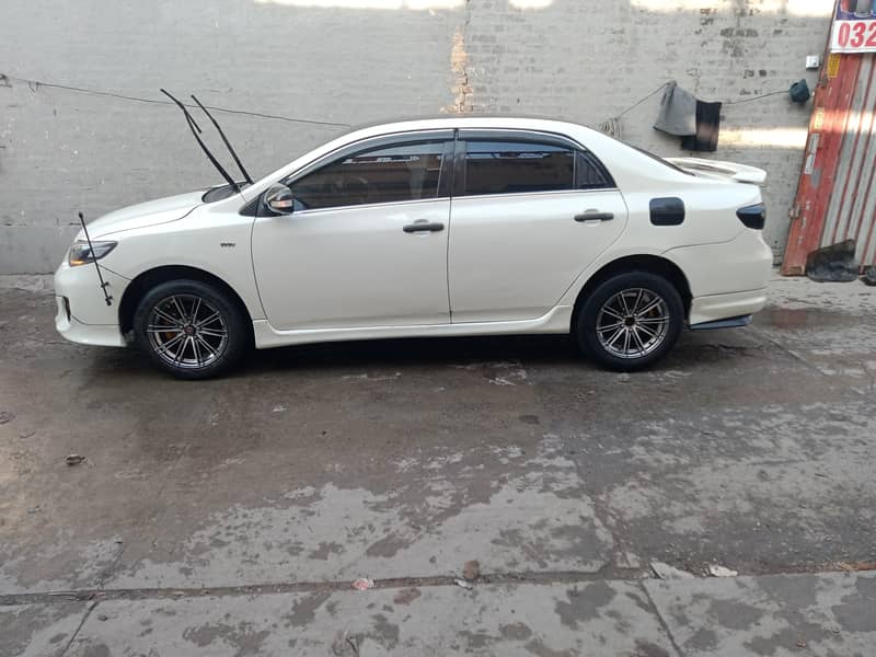 Toyota Corolla XLI 2012 convert GLI 3