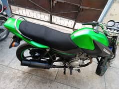 YBR125 10/10 condition