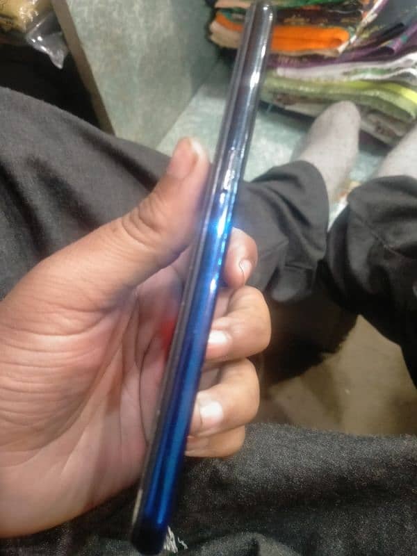 Oppo f9 6 128 all ok hai 03175001605 3