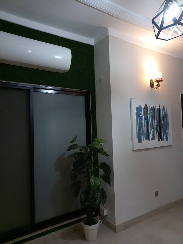 2 Bed Furnished Luxury Apartment (Daily 15000) 12