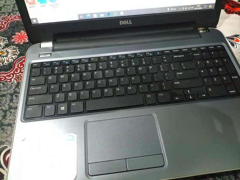 Dell laptop inspiron 15R 1