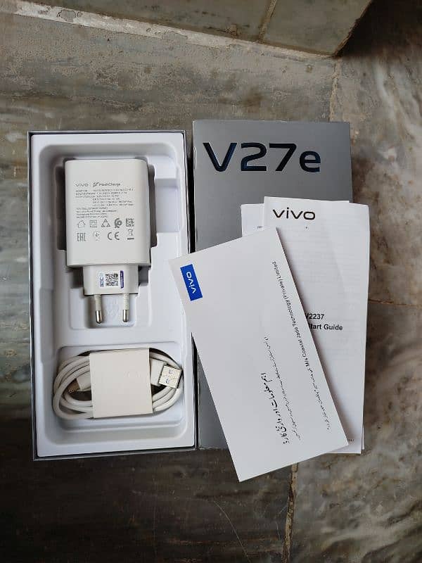 Vivo v27e 8GB 256GB . 03016151836. my number 2